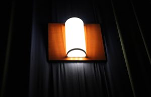 Photo Japanese style wall lamp for dining room